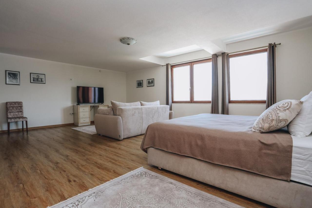Villa Semiramis Тиват Экстерьер фото