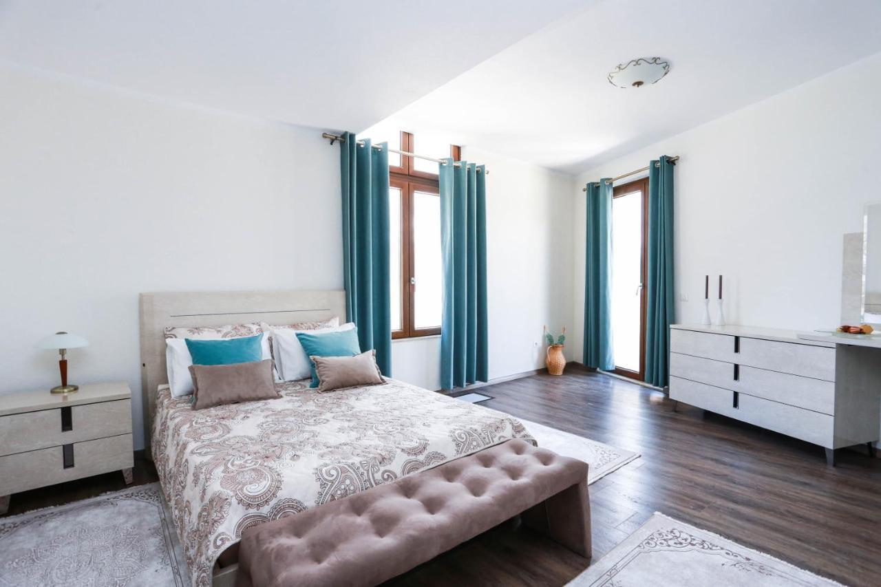 Villa Semiramis Тиват Экстерьер фото