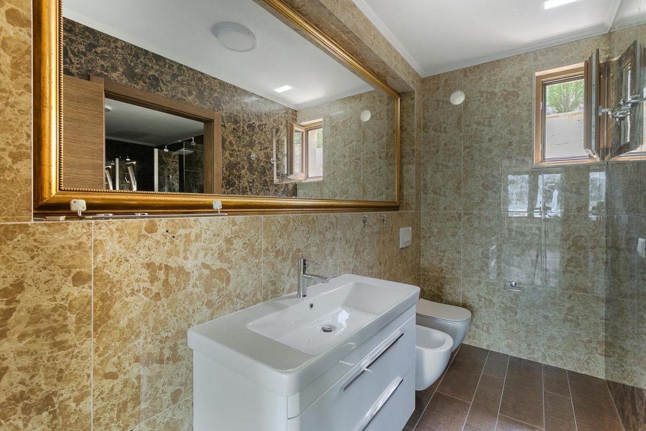Villa Semiramis Тиват Экстерьер фото